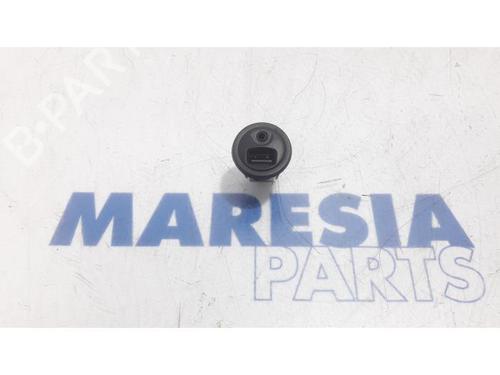 other-peugeot-208-i-ca_-cc_-2012-2013-2014-2015-2016-2017-2018-2019-2020-2021-31455176 main image