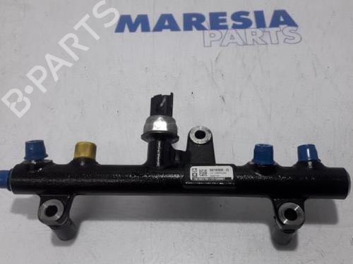 Sprederrør PEUGEOT 508 I (8D_) 2.0 HDi Hybrid4 AWC (163 hp) 31502078