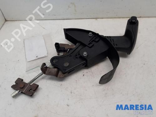 Used Hand brake FIAT PANDA (312_, 319_) 1.2 (312PXA1A) (69 hp) 31471050