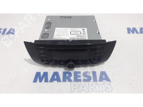 Used Radio FIAT PUNTO EVO (199_) 1.3 D Multijet (84 hp) 31396438