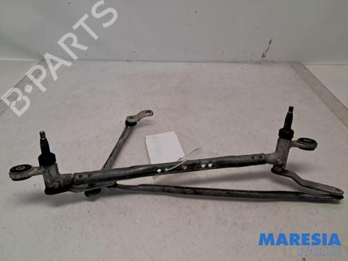 Used Front wipers mechanism FIAT PANDA (312_, 319_) 0.9 (312PXG1A) (86 hp) 31430857