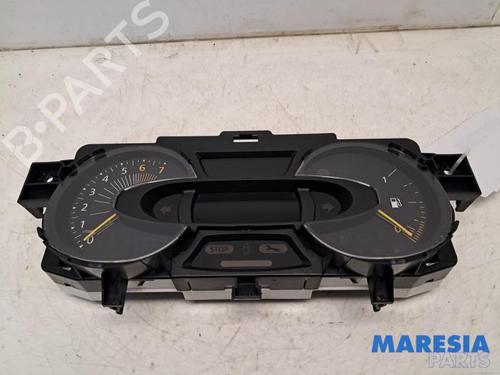 Used Instrument cluster RENAULT CAPTUR I (J5_, H5_) 0.9 TCe 90 (90 hp) 31383980