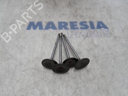 other-fiat-grande-punto-199_-2005-31448540 main image