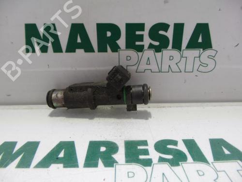 Used Injector PEUGEOT 406 (8B) 1.8 16V (116 hp) 31485450