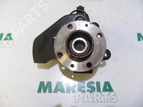 Used Right front steering knuckle RENAULT TWINGO II (CN0_) 1.5 dCi 90 (86 hp) 31428876