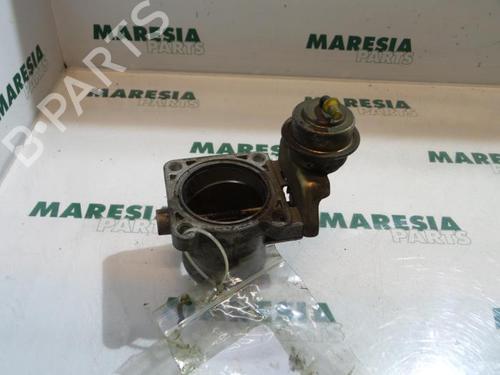 Used Throttle body RENAULT VEL SATIS (BJ0_) 3.0 dCi (BJ0J, BJ0N) (177 hp) 31438182