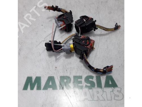 Ledningsnet PEUGEOT 207 CC (WD_) 1.6 16V (120 hp) 31392066