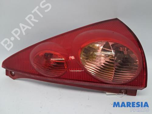 right-taillight-peugeot-107-pm_-pn_-2005-2006-2007-2008-2009-2010-2011-2012-2013-2014-2015-2016-31417036 main image