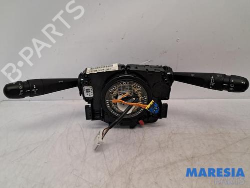 Used Switch Switch PEUGEOT 208 I (CA_, CC_) 1.2 VTI 82 (82 hp) 31473777 31473777