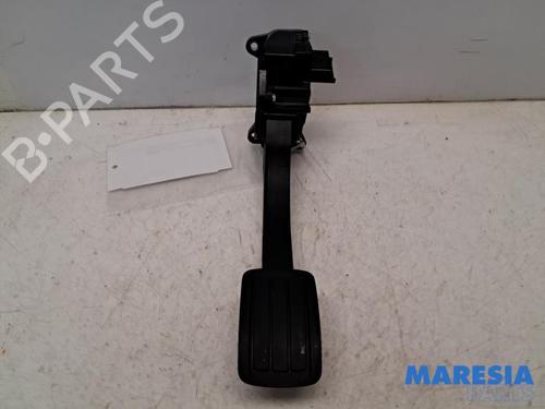 Pedal PEUGEOT 308 II (LB_, LP_, LW_, LH_, L3_) 1.2 THP 130 (131 hp) 31505398