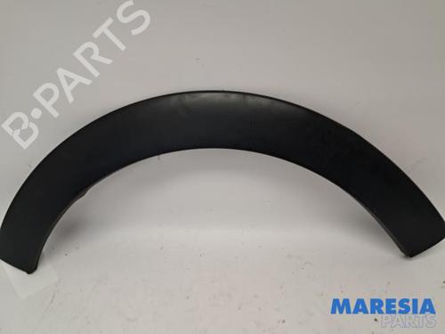 Used Wheel arch trim Wheel arch trim CITROËN C3 III (SX) 1.2 THP 110 (SXHNPS, SXHNZT, SXHNZ6) (110 hp) 36279206 36279206
