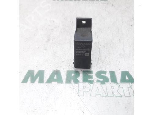 electronic-sensor-peugeot-5008-0u_-0e_-2009-2010-2011-2012-2013-2014-2015-2016-2017-31477913 main image