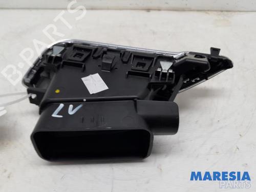 Air vent PEUGEOT 208 I (CA_, CC_) 1.2 THP 110 | BP31482386I21 