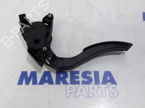 electronic-module-renault-clio-iv-grandtour-kh_-2012-2013-2014-2015-2016-2017-2018-2019-2020-2021-31504170 main image