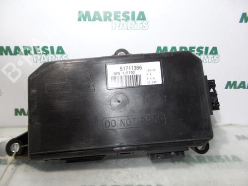 Used Control unit FIAT STILO (192_) 1.6 16V (192_XB1A) (103 hp) 31512278