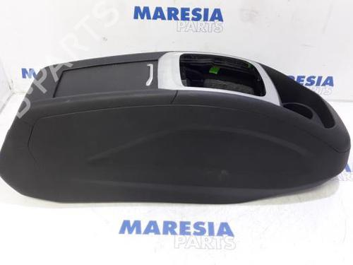 Mittelkonsole CITROËN C4 Picasso II 1.6 BlueHDi 120 (120 hp) 31384048