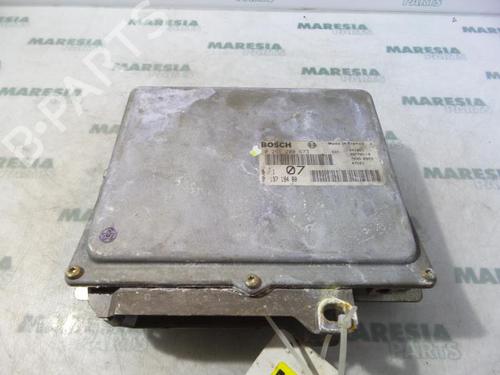 Used Engine control unit (ECU) CITROËN ZX (N2) 1.8 i (101 hp) 31517471
