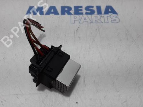 electronic-sensor-renault-clio-iv-grandtour-kh_-2012-2013-2014-2015-2016-2017-2018-2019-2020-2021-31471801 main image