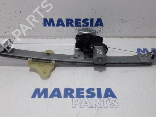 front-right-window-mechanism-renault-clio-iv-grandtour-kh_-2012-2013-2014-2015-2016-2017-2018-2019-2020-2021-31484076 main image