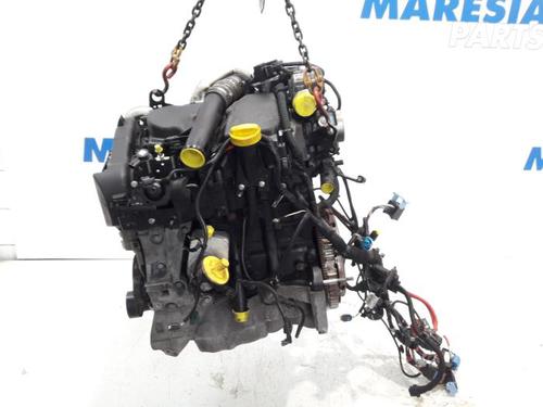 Motor RENAULT CLIO IV Grandtour (KH_) 1.5 dCi 90 (KHN3, KHN4) (90 hp) 31403229