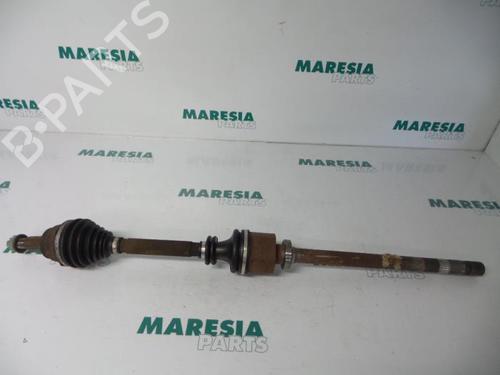right-front-driveshaft-renault-espace-iii-je0_-1996-1997-1998-1999-2000-2001-2002-31460705 main image