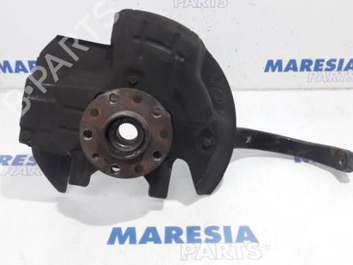 Used Right front steering knuckle ALFA ROMEO BRERA (939_) 2.4 JTDM 20V (939DXD1B, 939DXM1B) (210 hp) 31443434
