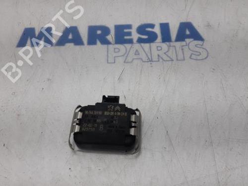 Used Electronic sensor PEUGEOT 5008 (0U_, 0E_) 1.6 16V (156 hp) 31402875
