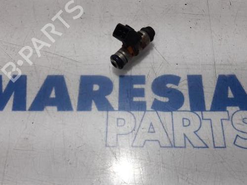 Used Injector FIAT 500 (312_) 1.2 (312AXA1A) (69 hp) 31455655