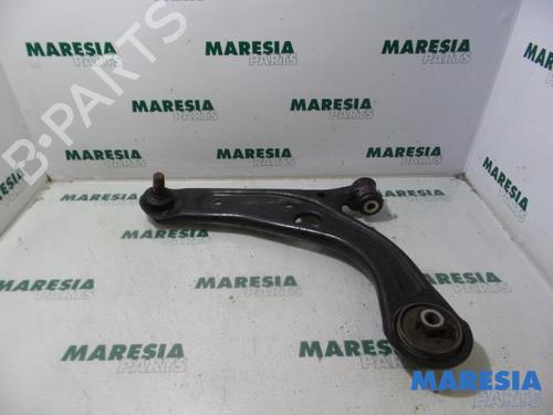 Used Left front suspension arm LANCIA YPSILON (312_) 0.9 TwinAir (312.PXG11, 312.PXG1A, 312.YXG11, 312.YXG1A) (86 hp) 31534565