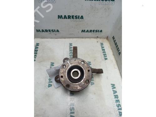 Used Left front steering knuckle RENAULT TWINGO I (C06_) 1.2 (C063, C064) (55 hp) 31465174