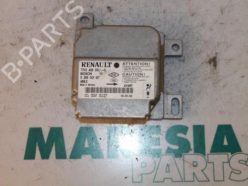 Used ECU airbags RENAULT CLIO II (BB_, CB_) 1.4 16V (B/CB0P, BB13) (98 hp) 31536446