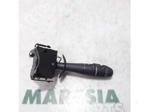 Used Steering column stalk RENAULT TWINGO II (CN0_) 1.2 (CN0D) (58 hp) 31426594