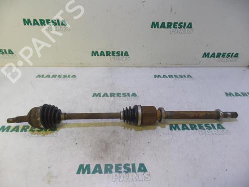 Used Right front driveshaft DACIA LOGAN MCV (KS_) 1.5 dCi (KS0W) (86 hp) 31490154