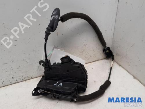 Used Electronic module RENAULT TWINGO III (BCM_, BCA_) 1.0 SCe 70 (71 hp) 31484904
