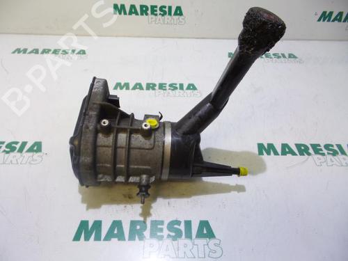 Used Steering pump CITROËN C4 Grand Picasso I (UA_) 2.0 HDi 138 (136 hp) 31474538