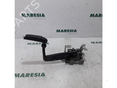 håndbremse PEUGEOT 308 CC (4B_) 1.6 HDi (114 hp) 31482086
