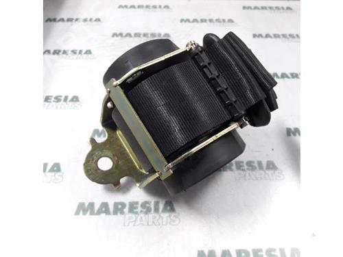 Used Rear right seatbelt PEUGEOT 407 (6D_) 2.0 (6DRFNB, 6DRFNE) (136 hp) 31391473