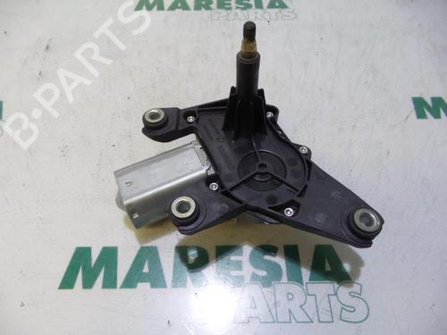 Used Rear wiper motor RENAULT CLIO III (BR0/1, CR0/1) 1.2 16V (BR0P, CR0P) (101 hp) 31411840