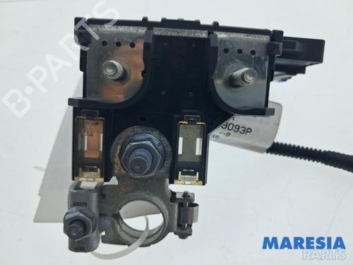 Fuse box RENAULT CAPTUR II (HF_) TCe 160 (HFN1) | BP39932905E1 - Image 4