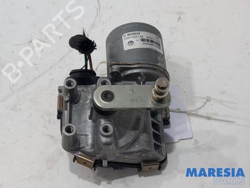 Used Front wiper motor Front wiper motor ALFA ROMEO GIULIA (952_) 2.0 (952ACA25) (280 hp) 31458245 31458245