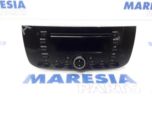 Used Radio FIAT PUNTO EVO (199_) 1.3 D Multijet (84 hp) 31452447