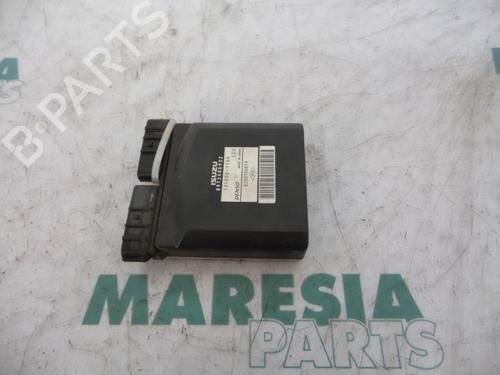 Used Control unit RENAULT ESPACE IV (JK0/1_) 3.0 dCi (JK0J, JK0V) (177 hp) 31490566
