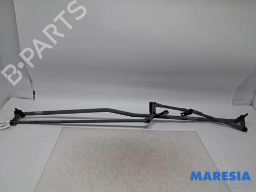 Used Front wipers mechanism Front wipers mechanism 37524127 37524127