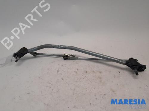 Used Front wipers mechanism RENAULT KANGOO Express (FW0/1_) 1.5 dCi 75 (FW07, FW10, FW04) (75 hp) 31453998