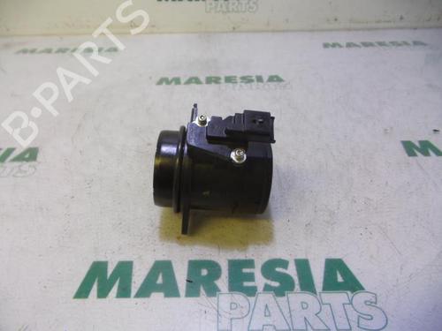 Used Mass air flow sensor CITROËN C4 Picasso II 2.0 BlueHDi 150 (150 hp) 31448175