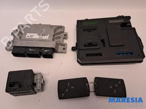 Used Engine control unit (ECU) RENAULT ZOE (BFM_) ZOE (BFMD) (109 hp) 31471413