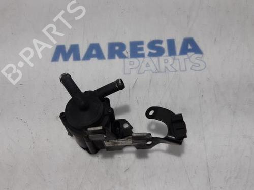 Used Steering pump Steering pump PEUGEOT 5008 (0U_, 0E_) 1.6 16V (156 hp) 31511758 31511758