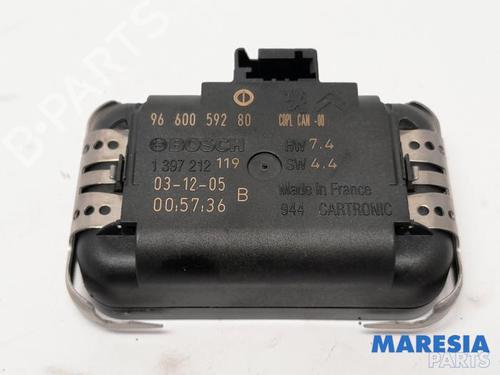 Used Electronic sensor PEUGEOT 307 CC (3B) 2.0 16V (140 hp) 31495153