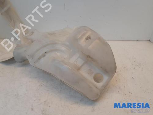 Windscreen washer tank PEUGEOT 208 I (CA_, CC_) 1.2 VTI 82 | BP31485610C113