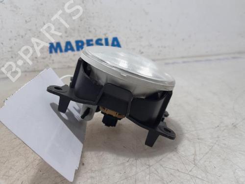 Used Left front fog light PEUGEOT 5008 (0U_, 0E_) 1.6 HDi (112 hp) 31481658